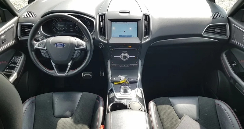 Ford S-Max cena 69399 przebieg: 242734, rok produkcji 2019 z Drawno małe 562